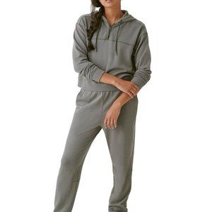 NWT Bass Outdoor Women Cropped Soft Pullover 1/4 Zip Hoodie Peat Sz XS $50 JJ488